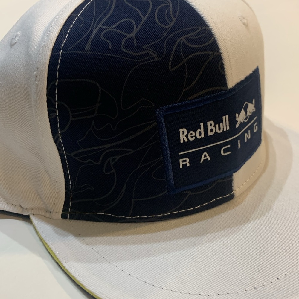 Red Bull Racing Baseball Hat - Picture 5 of 8